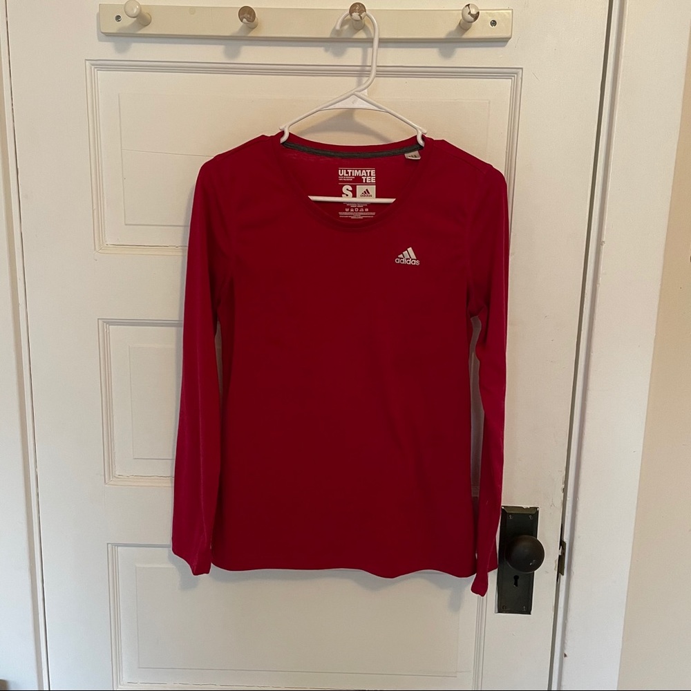 Adidas tee